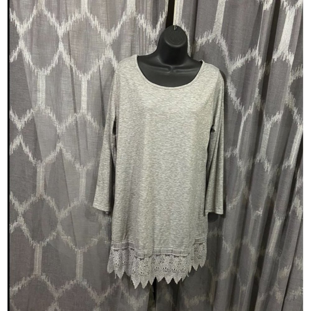 Dress shirt gray lace casul or maternity - Picture 3 of 7